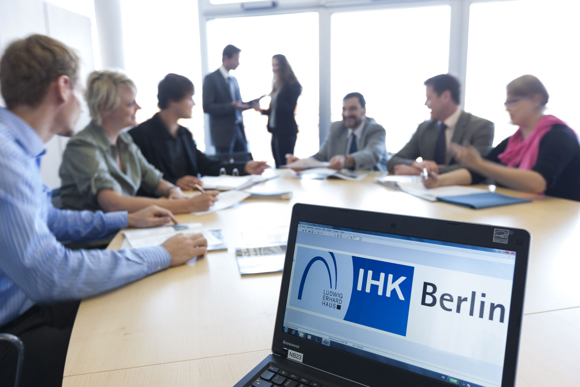 20 Fotos IHK Industrie  und Handelskammer Berlin