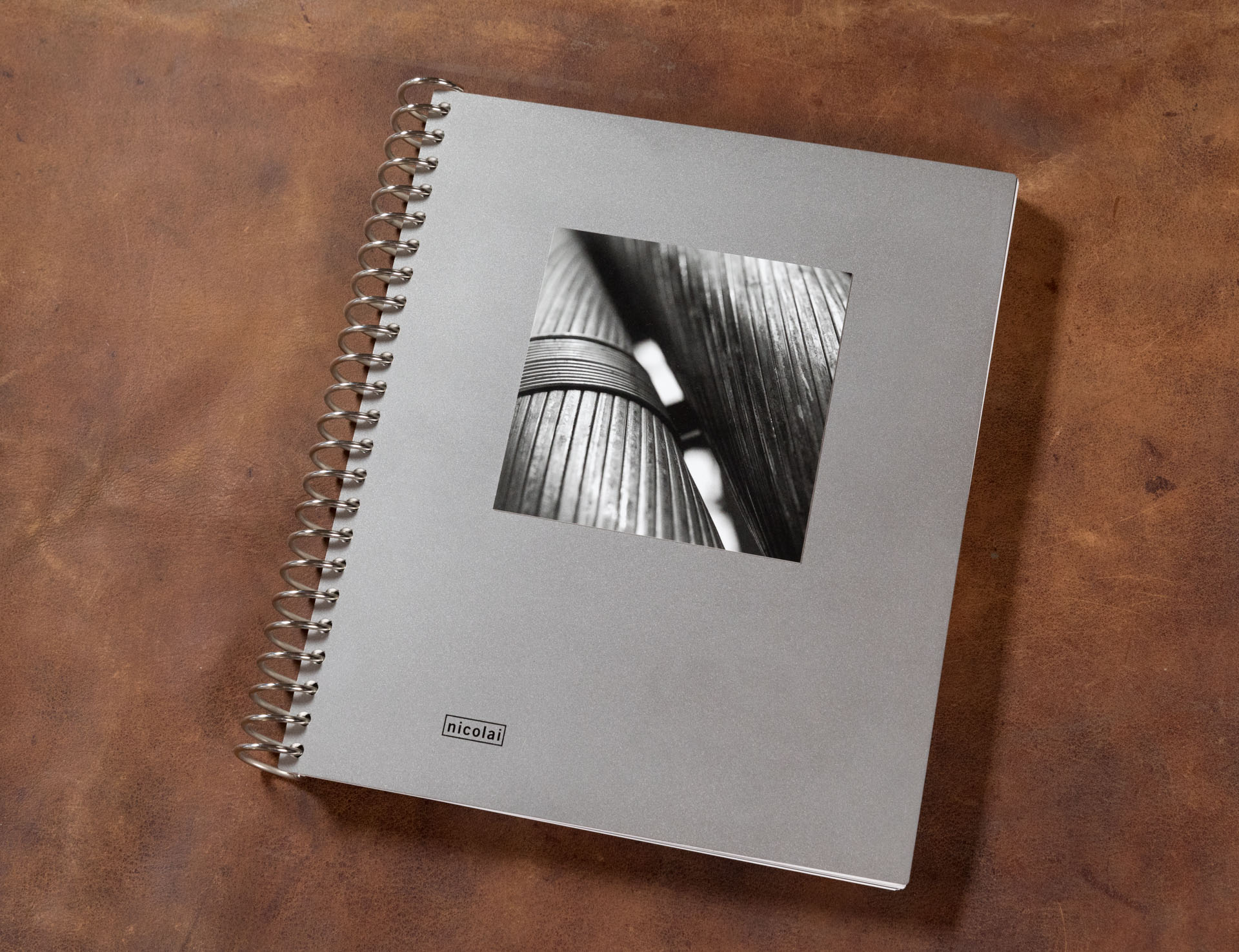 Buchprojekt Stahl und Licht. Limitierte Vorzugsausgabe in Edelstahlplatten